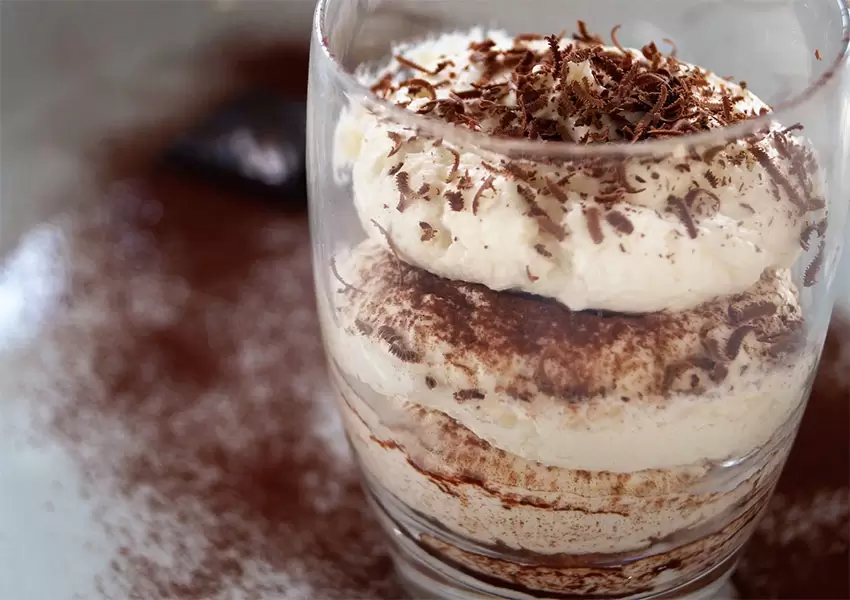 Tiramisú con queso mascarpone