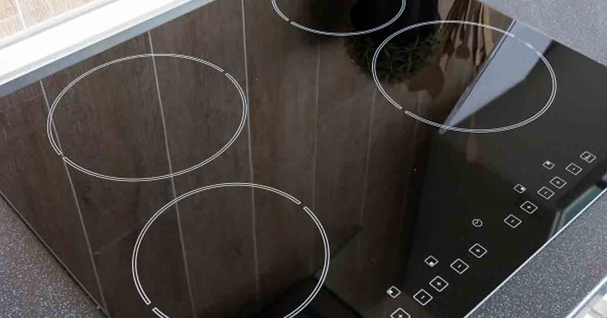 Rasqueta para vitrocerámica: Utensilio ideal para limpiar