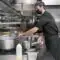 Cómo elegir una cocina industrial